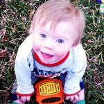 Είπαν άσχημο τον γιο της, κι εκείνη έδωσε την απάντησή της…