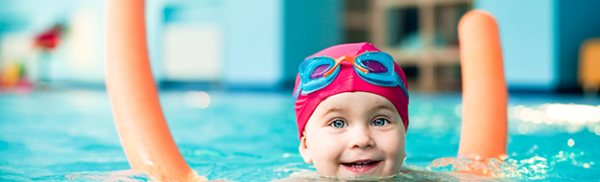 Όσα πρέπει να ξέρουμε για τον ξηρό πνιγμό. Τι πρέπει να προσέξετε όταν τα παιδιά κάνουν μπάνιο στην πισίνα.