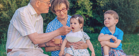 Αγαπημένη μου κόρη, ο ρόλος της γιαγιάς δεν είναι το babysitting…